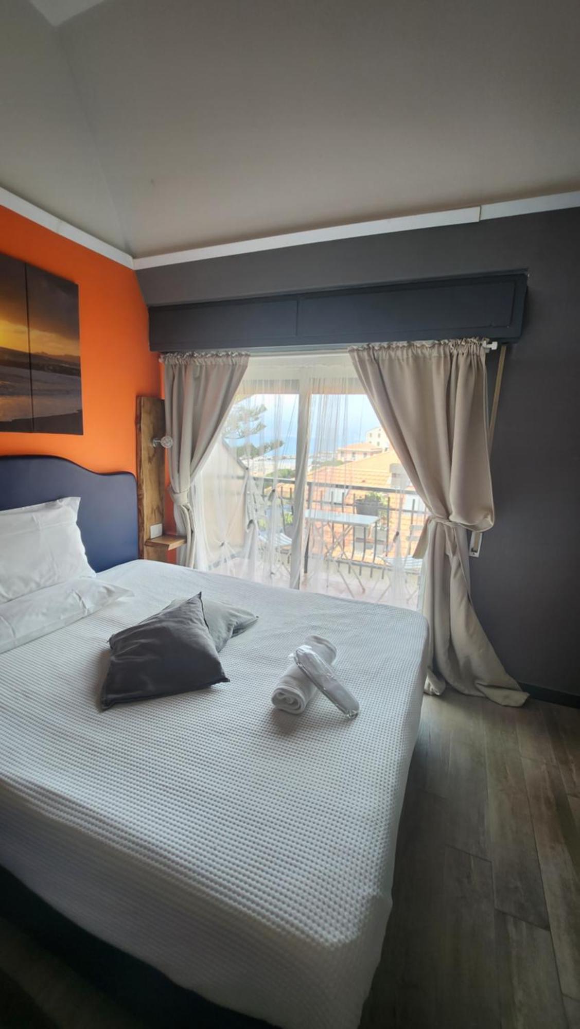 קיאברי Hotel Zia Piera מראה חיצוני תמונה